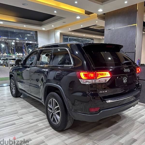 Jeep Grand Cherokee 2020 3