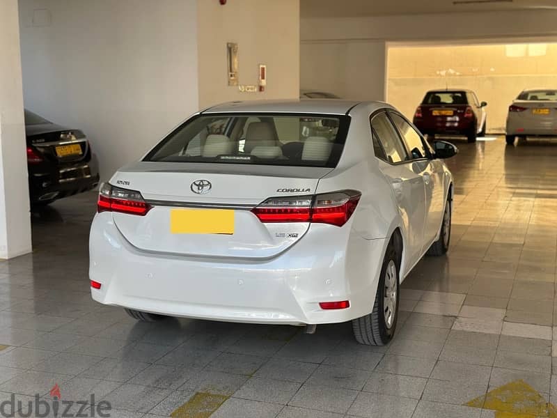 Toyota Corolla 2019 Oman car 1.6 excellent condition 82000 km only 7