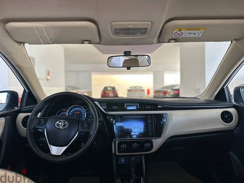 Toyota Corolla 2019 Oman car 1.6 excellent condition 82000 km only 16