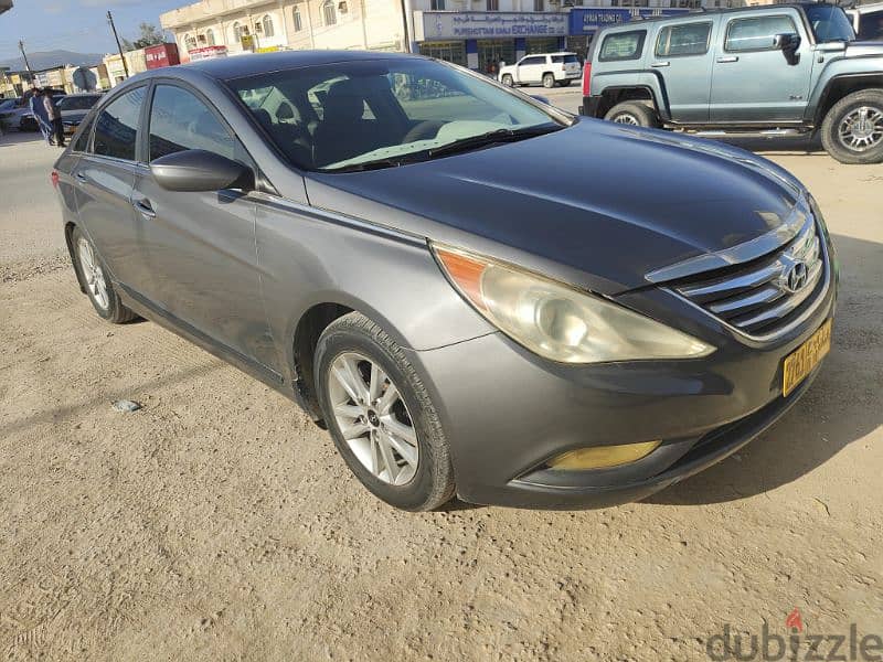 Hyundai Sonata 2012 1