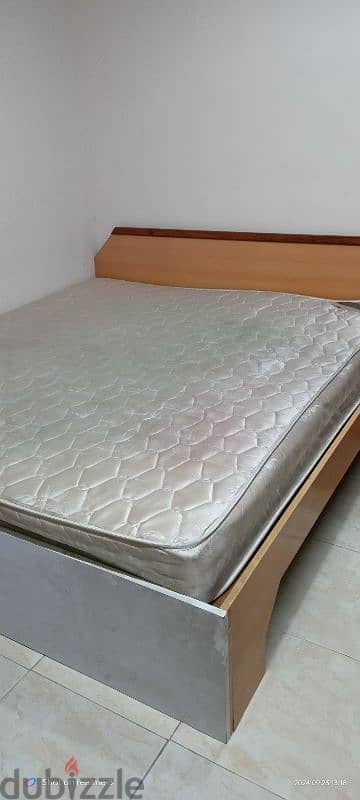 Double Bed with mattress 5