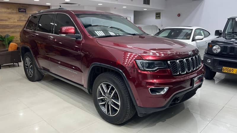 Jeep Laredo 2019 1