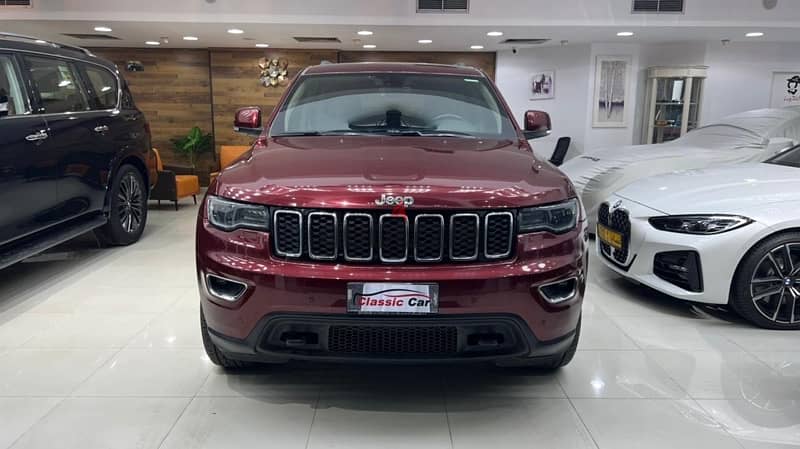 Jeep Laredo 2019 3