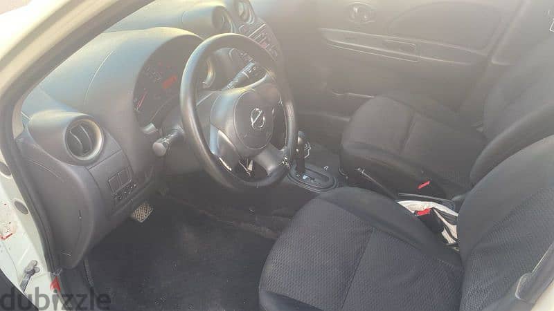 Nissan Micra 2012 5