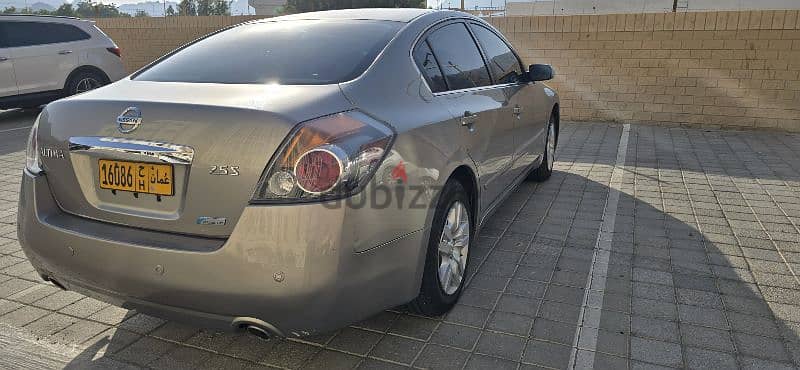 Nissan Altima 2012 3