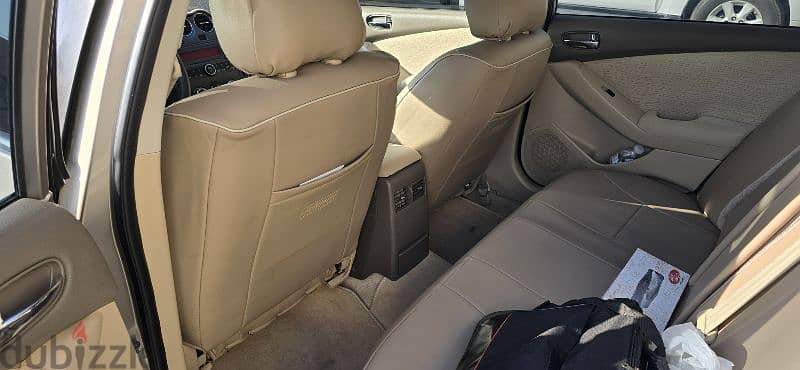 Nissan Altima 2012 4