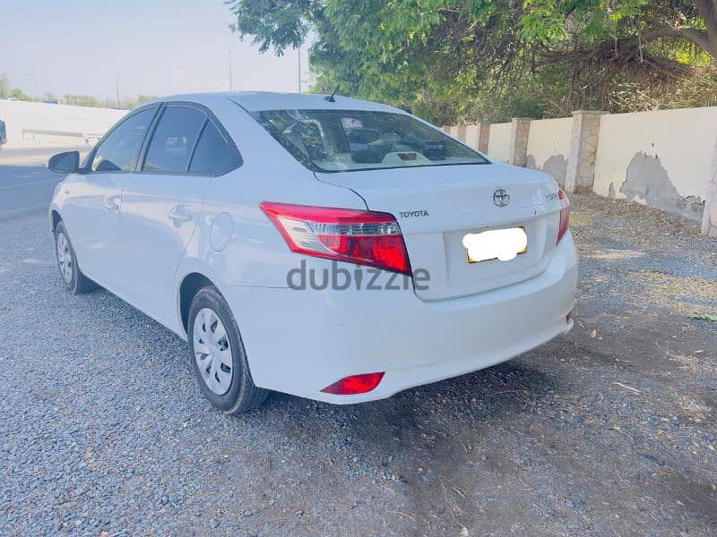 Toyota Yaris 2015 4