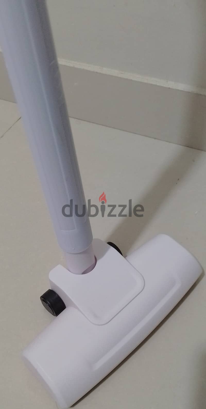 New Wireless vacuum cleaner on urgent sale 13