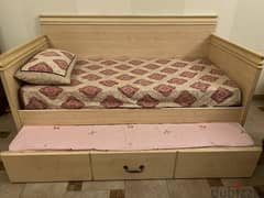 Hand made Day Bed with Under Bed - Urgent Sale 0