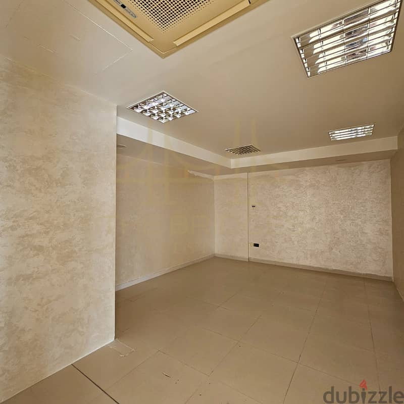 office for Rent in Al Khuwair in a very wonderful location 1