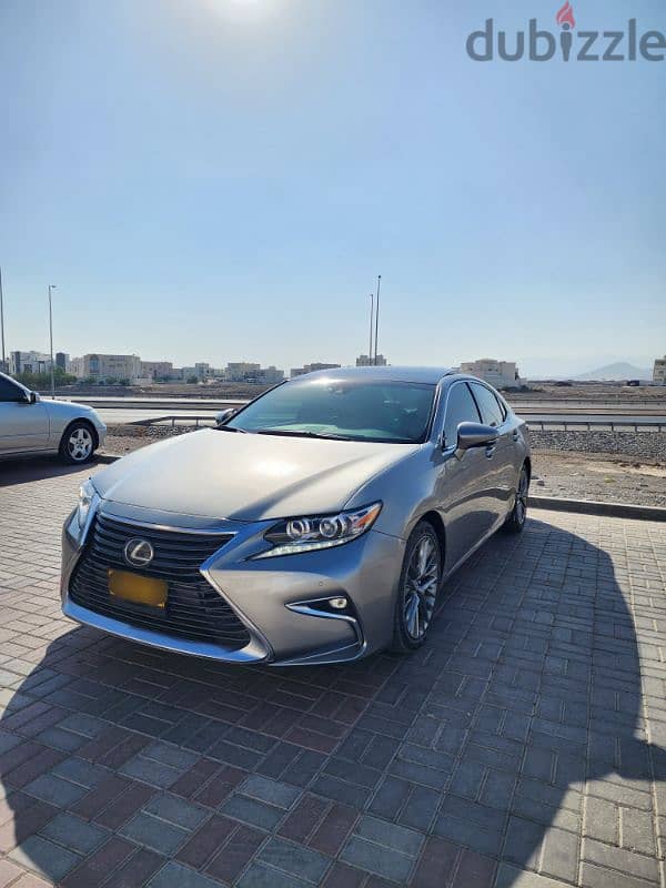 (تم تخفيض السعر) Lexus ES-Series 2017 لكزس 9