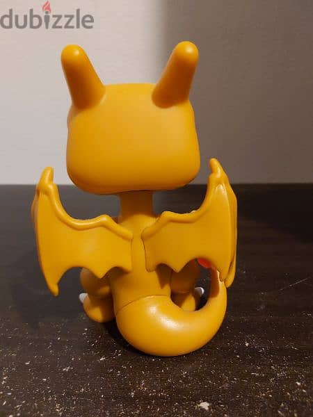 Charizard Pokemon Funko Pop! 4