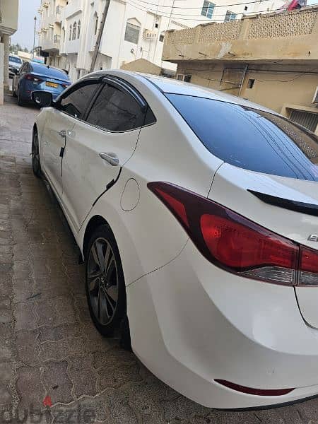 Hyundai Elantra 2015 1