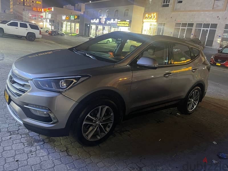 Hyundai Santa Fe 2017 1