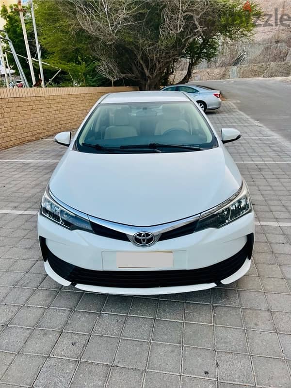 Toyota Corolla 2018 model 1.6 cc xli oman car good condition for sale 0