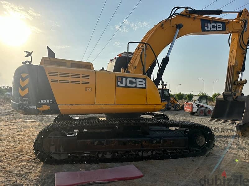 JCB Tracked Excavator JS330 2014 2