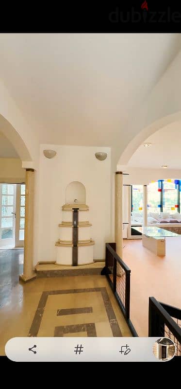 For rent: a luxurious villa with a swimming pool i 1