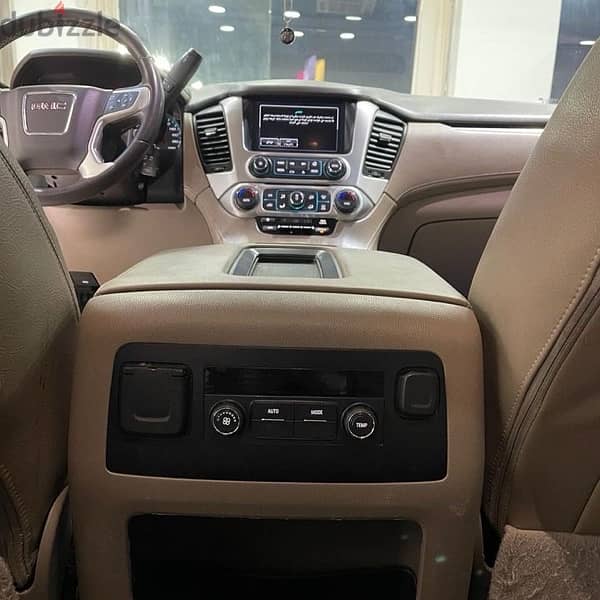 GMC Yukon 2019 6