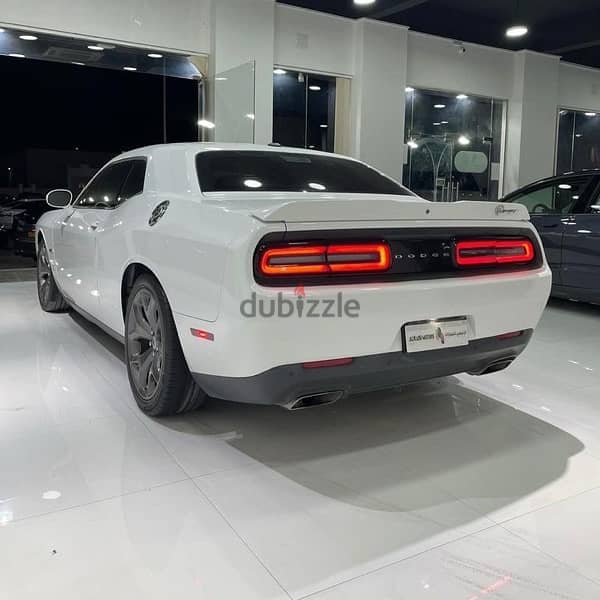 Dodge Challenger 2019 5