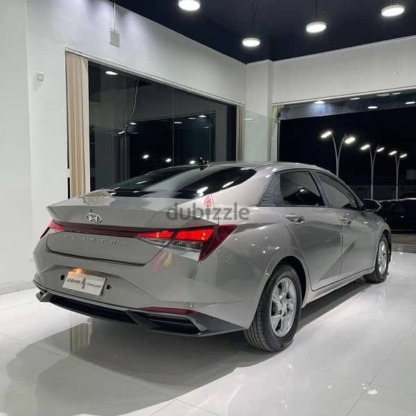 Hyundai Elantra 2021 6