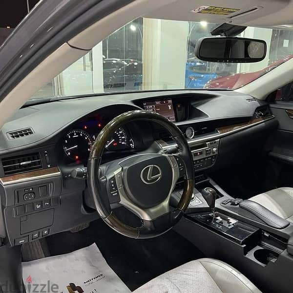 Lexus ES 350 2015 7