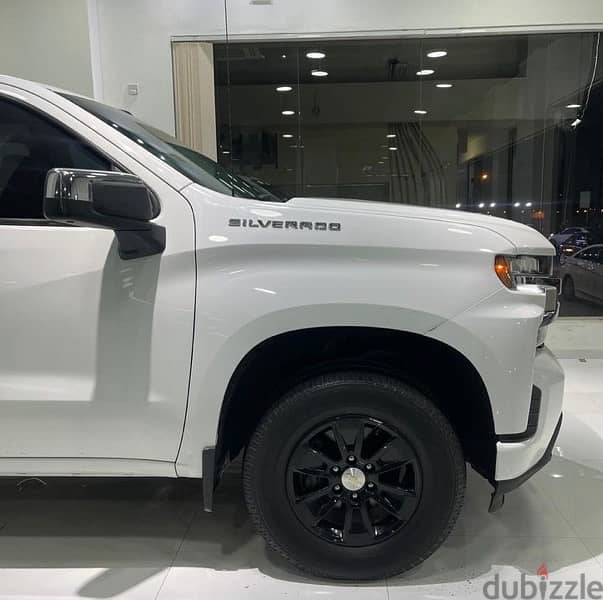 Chevrolet Silverado 2020 3