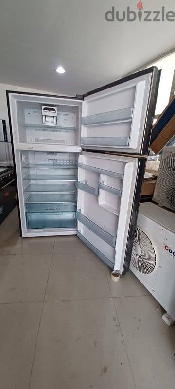 700 litters refrigerator for sale ثلاجة كبيرة الحجم للبيع 1