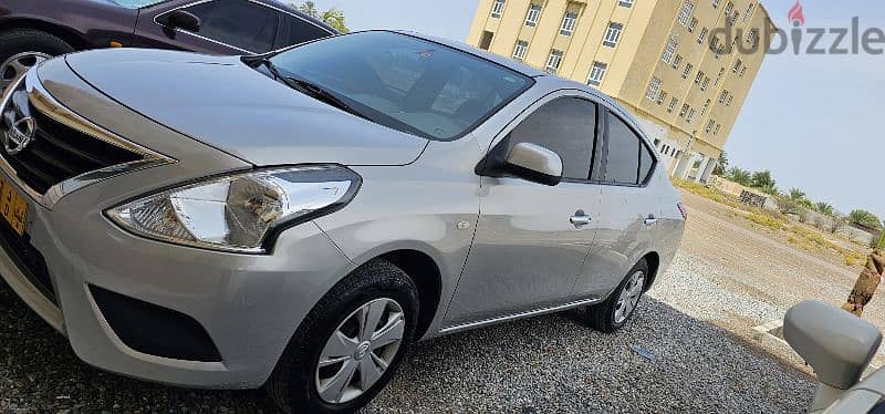 Nissan Sunny 2018 5