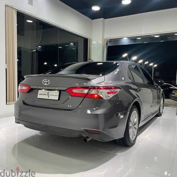 Toyota Camry 2019 6