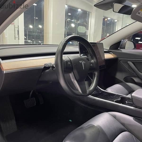 Tesla Model 3 2018 8