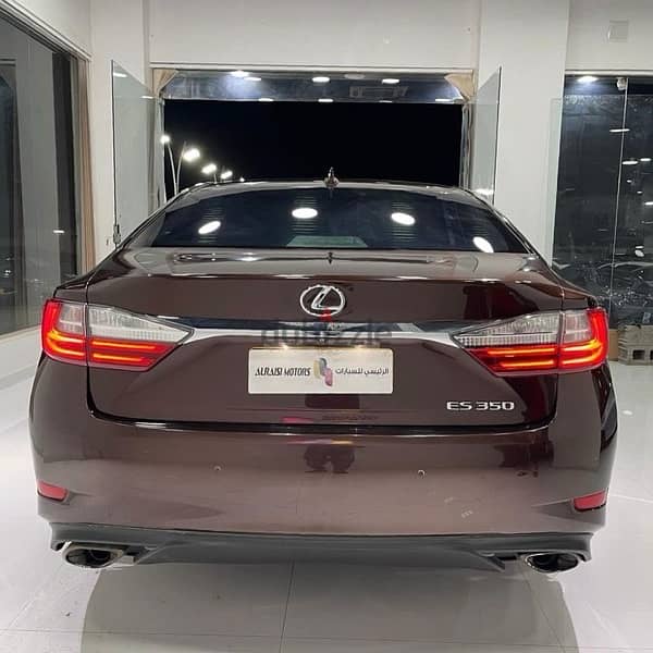 Lexus ES 350 2017 4