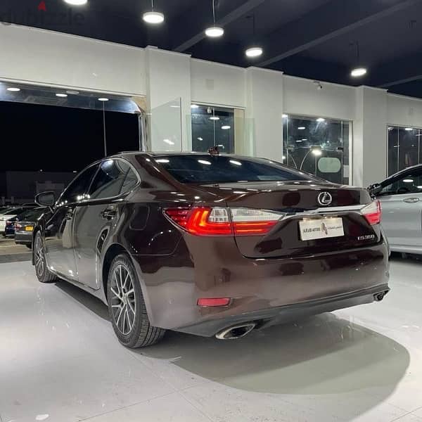 Lexus ES 350 2017 5