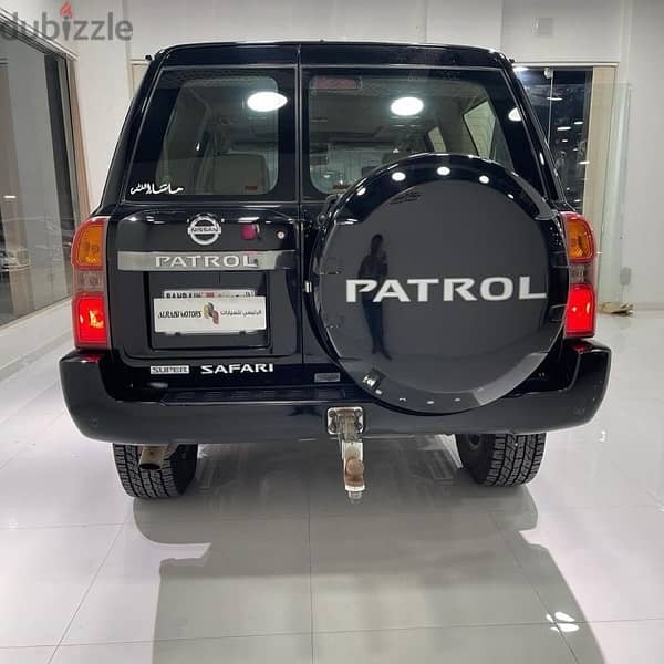 Nissan Patrol Safari 2009 3