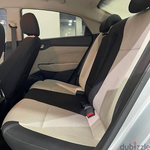 Hyundai Accent 2019 13