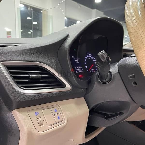 Hyundai Accent 2019 14