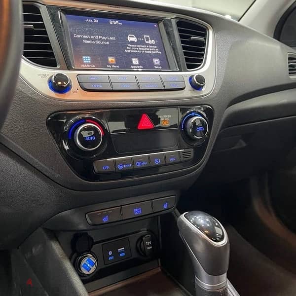 Hyundai Accent 2019 9