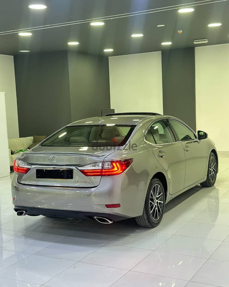 Lexus ES 350 2017 5