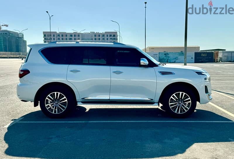 suv Land Cruiser 2024 nissan patrol 2021 available for rent 6