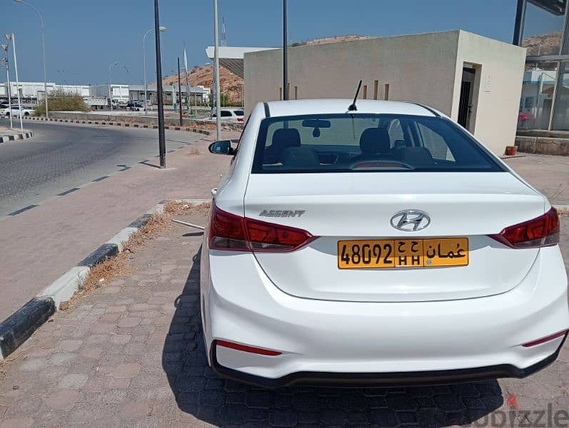 Hyundai Accent 2019 gcc oman 1.6L 109km contact number (77474894) 5