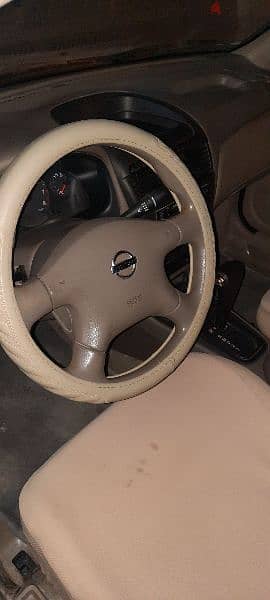 Nissan Sunny 2008 4