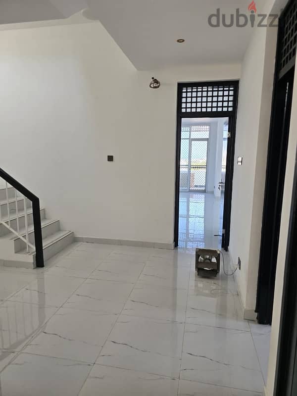 villa for rent in Madinat Al Elam 17