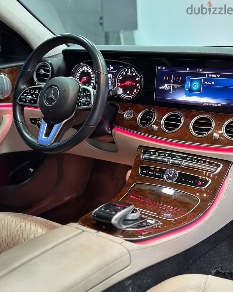 Mercedes-Benz E300 2019 8