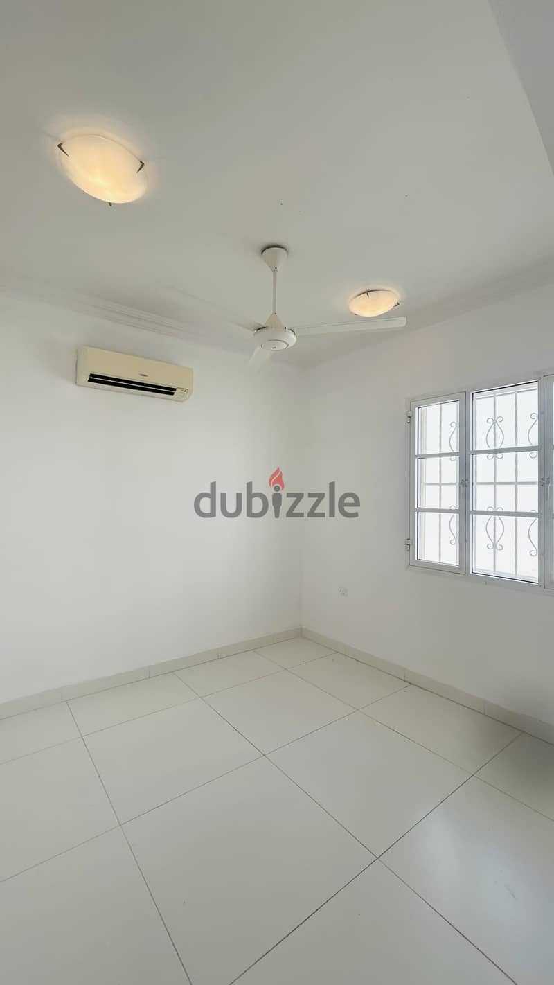 Villa for rent in Qurum - 2 mins from the beach 3