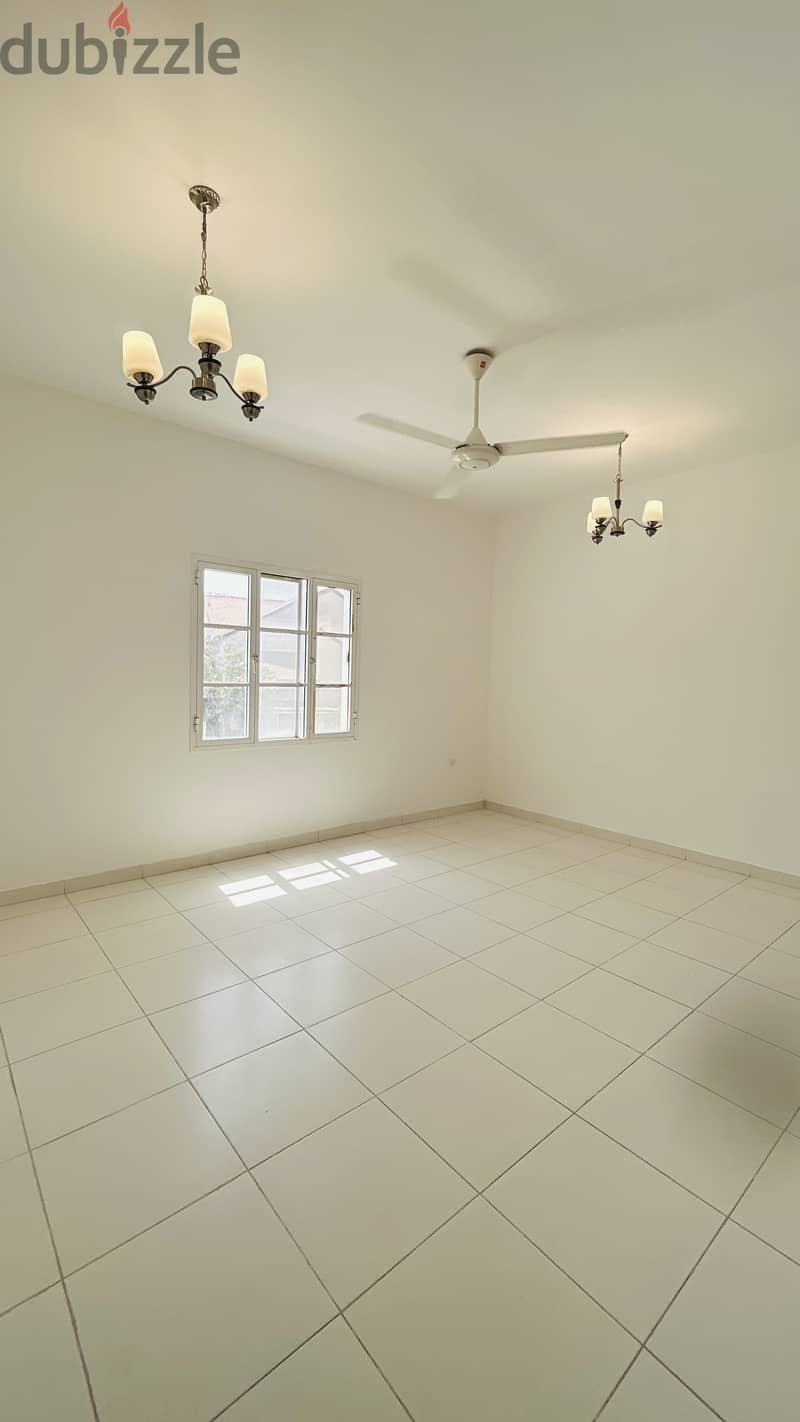 Villa for rent in Qurum - 2 mins from the beach 8