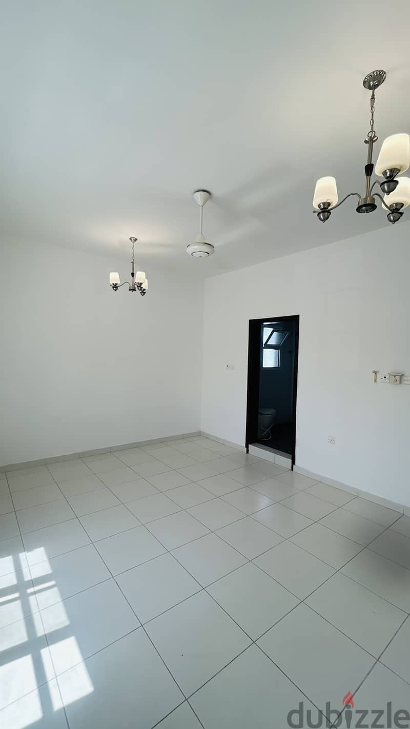 Villa for rent in Qurum - 2 mins from the beach 11