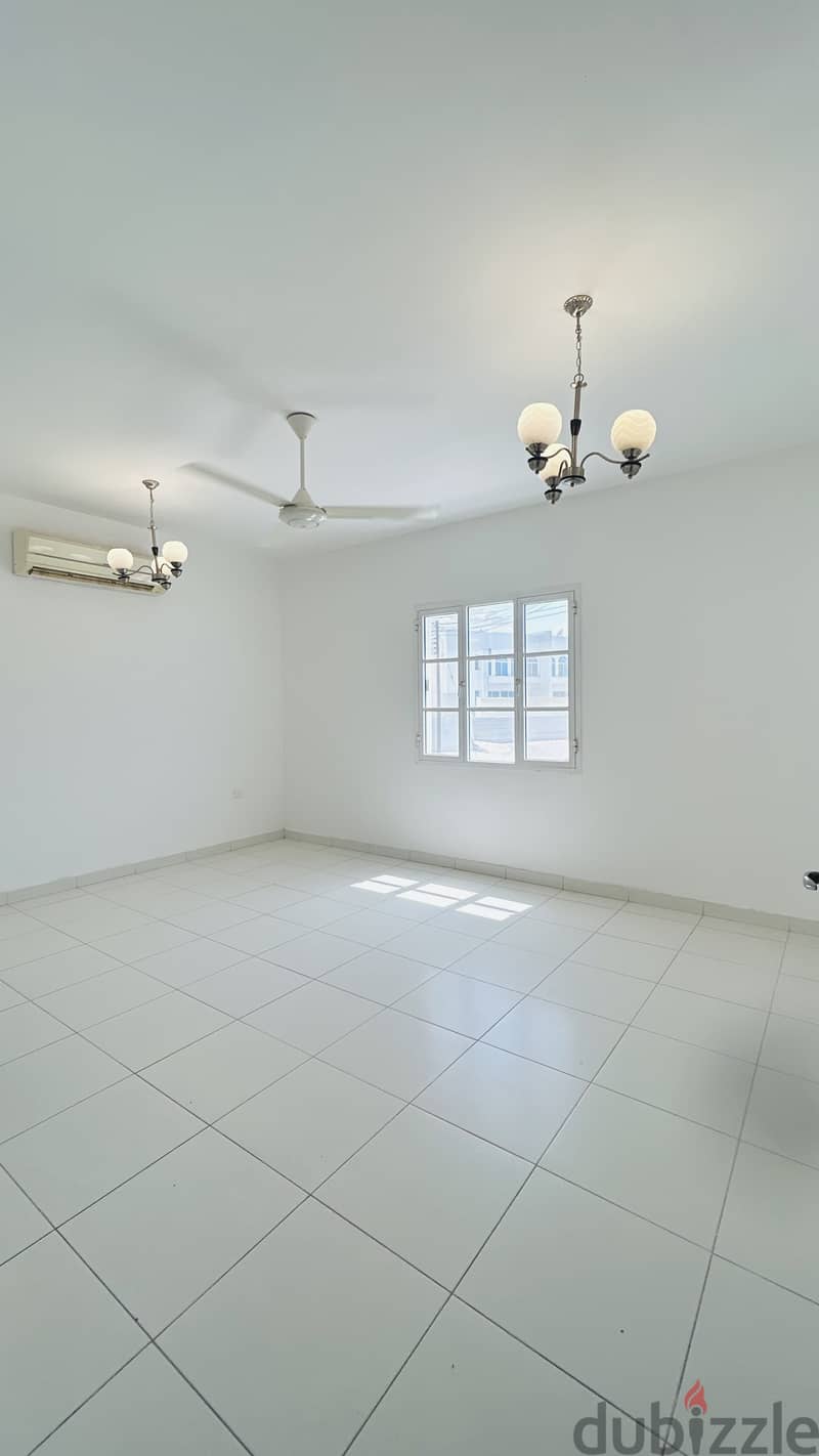 Villa for rent in Qurum - 2 mins from the beach 12