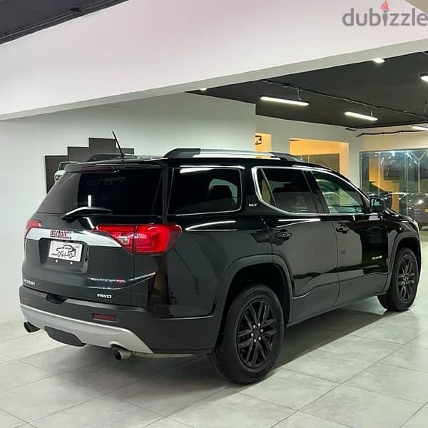 GMC Acadia 2018 5