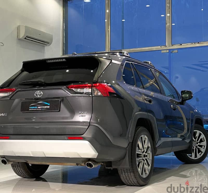 Toyota Rav 4 XLE 2019 2