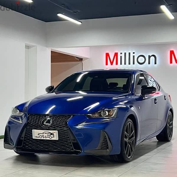 Lexus IS 300 2019 1