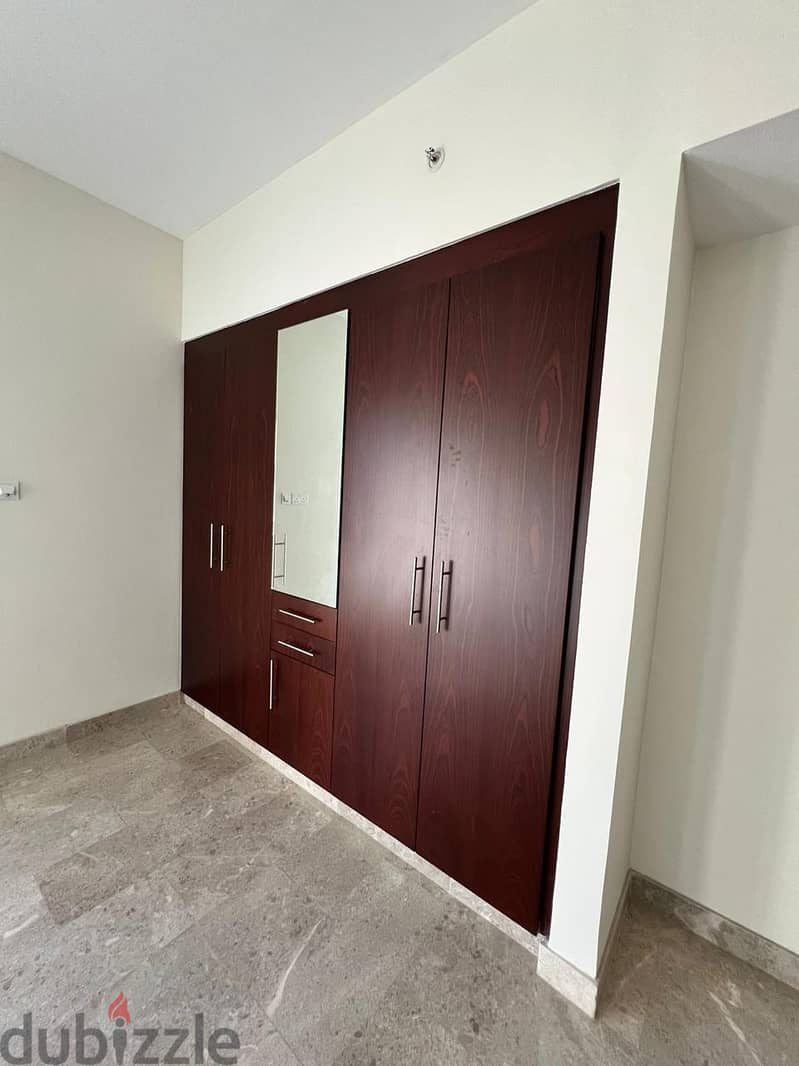 Luxury Apartment for Sale in South Mawaleh, behind City Centre 148 m. 16